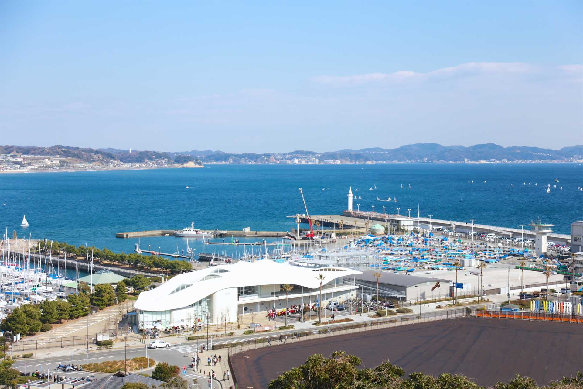 湘南港（江の島ヨットハーバー）
