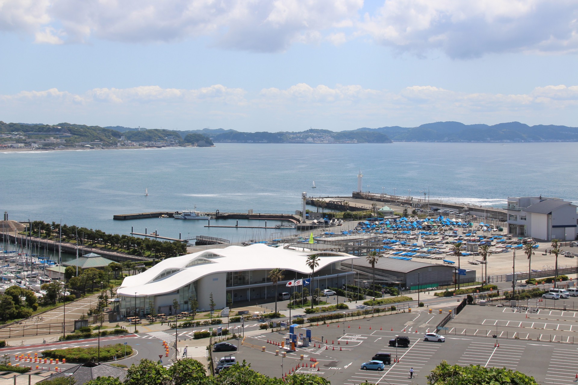 湘南港（江の島ヨットハーバー）