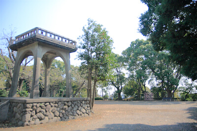 伊勢山公園