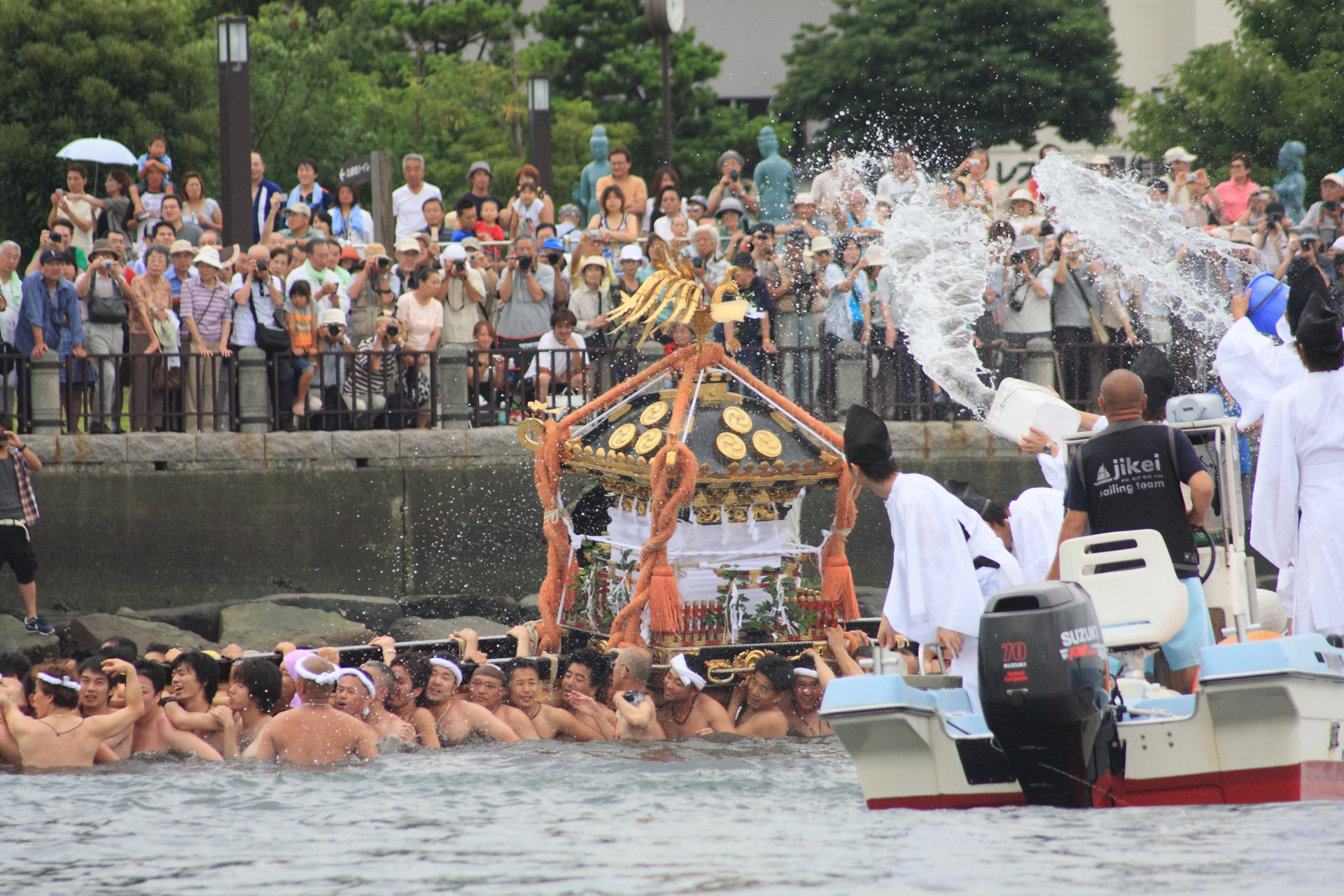 江の島天王祭を海から見てみよう！【参加者募集中】
