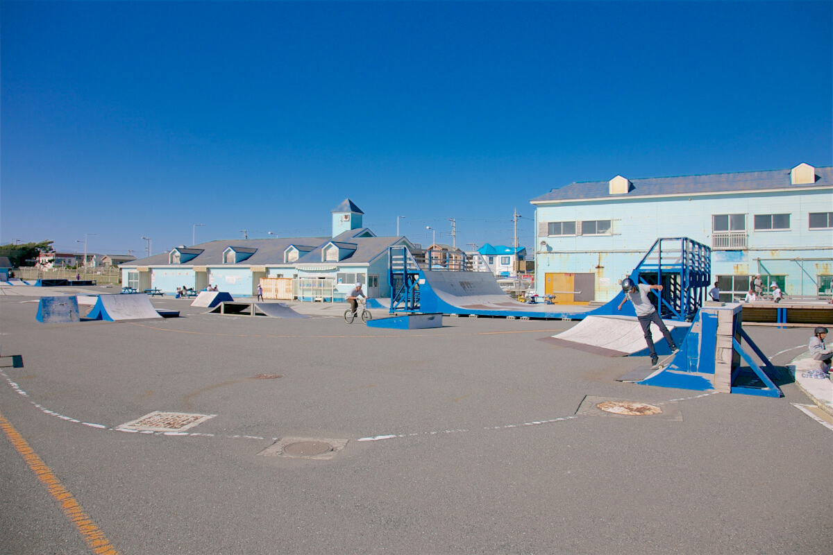 鵠沼海浜公園スケートパーク 観光スポット 片瀬 鵠沼 藤沢市観光公式ホームページ 鵠沼海浜公園スケートパーク 観光スポット 片瀬 鵠沼 藤沢市観光公式ホームページ