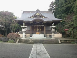 佐波神社（サバジンジャ）